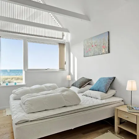 3 Bedroom Stunning In *