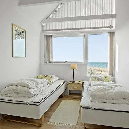 Сasa de vacaciones 3 Bedroom Stunning In *