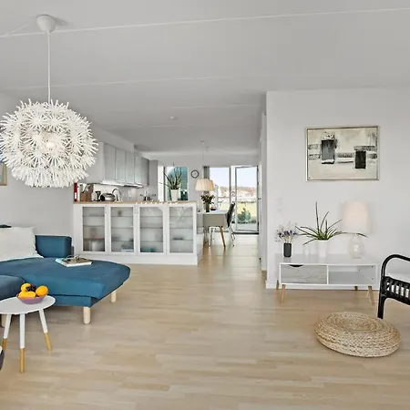 Dom wakacyjny 3 Bedroom Stunning In *