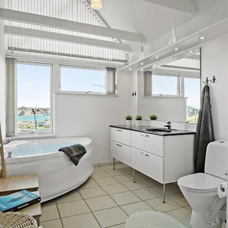 Dom wakacyjny 3 Bedroom Stunning In